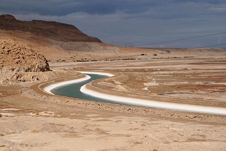 Мертвое море — это уникальный подарок природы, который помогает людям оздоров | Мир полный чудес