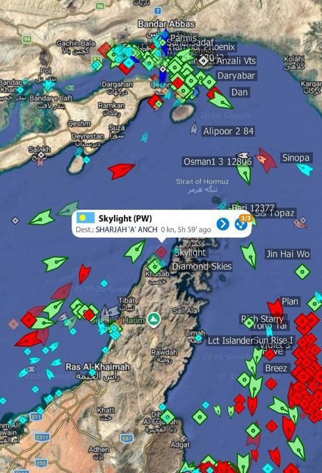 Иран атаковал нефтяной танкер в Ормузском проливе | Тревожные новости