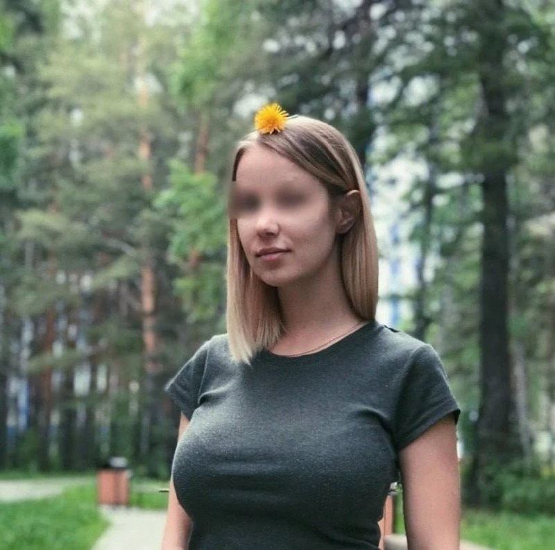 Девушка получила штраф из-за большой груди — жительнице Красноярска пришло по | Тревожные новости