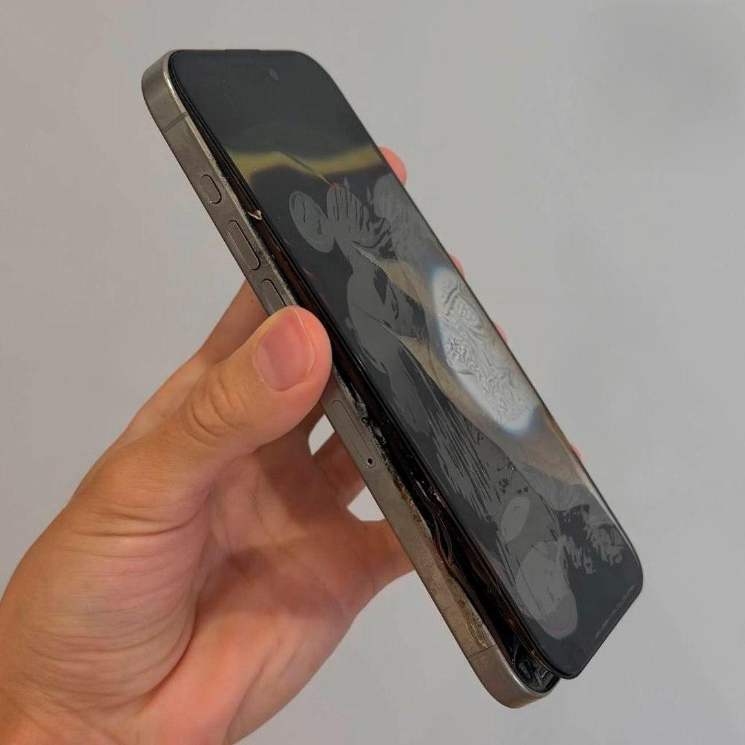 iPhone москвички взорвался после того, как она забила весь 1 ТБ памяти. По сл | Тревожные новости
