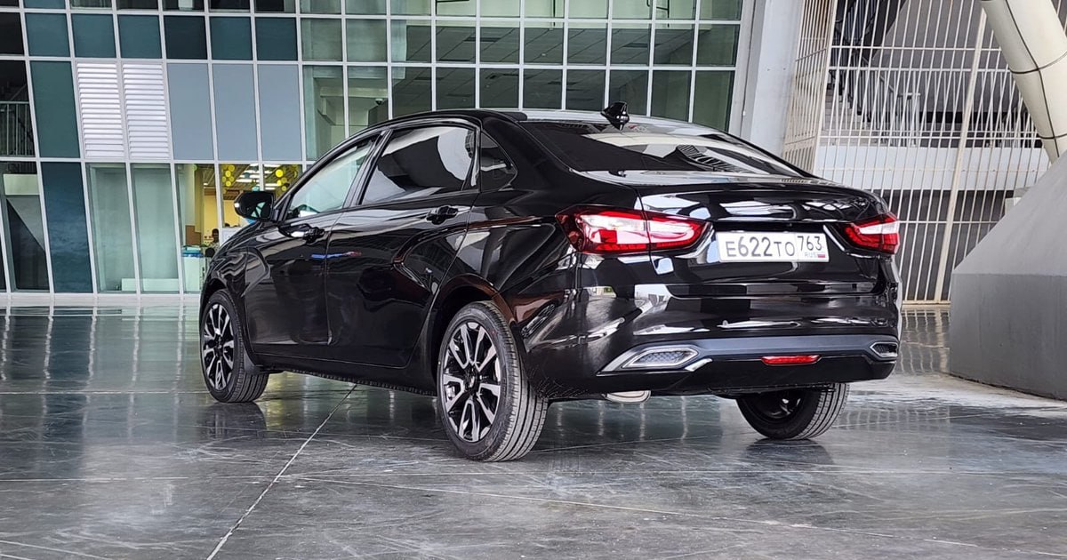 За новую Lada просят три миллиона рублей — Lada Aura (удлинённая Lada Vesta) | Все про автомобили