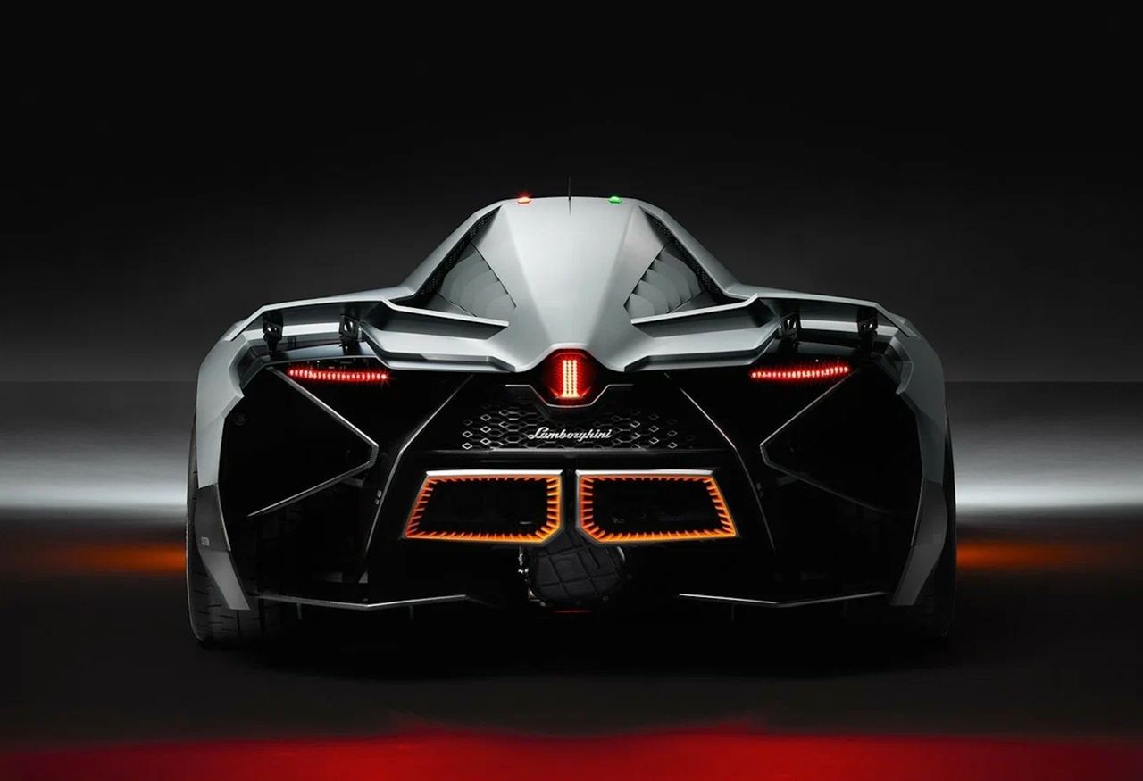 Это самая дорогая Lamborghini в истории — концепт-кар Egoista ушел за $117 мл | Все про автомобили