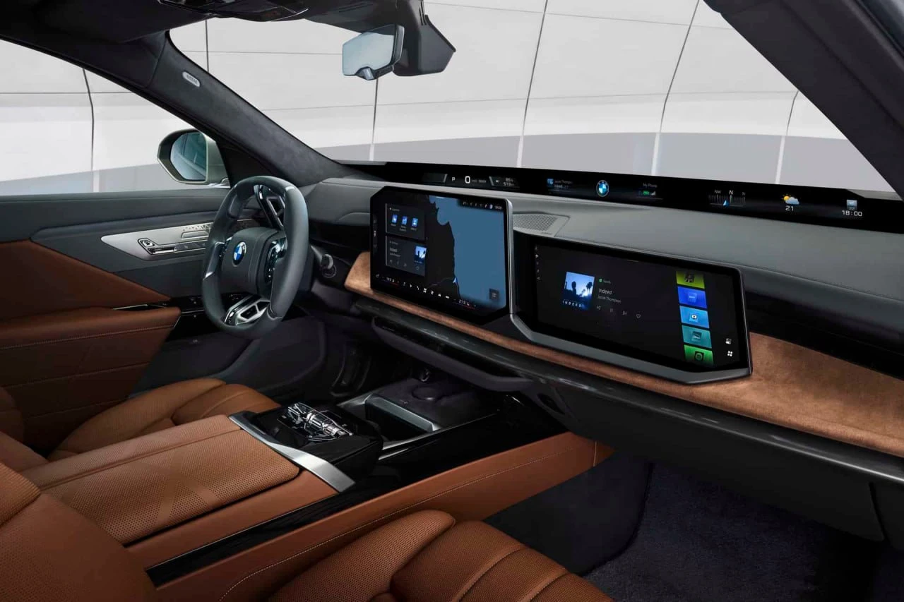 BMW показали премиум-седан i7 xDrive: это новый электрокар с фишками платформ | Все про автомобили