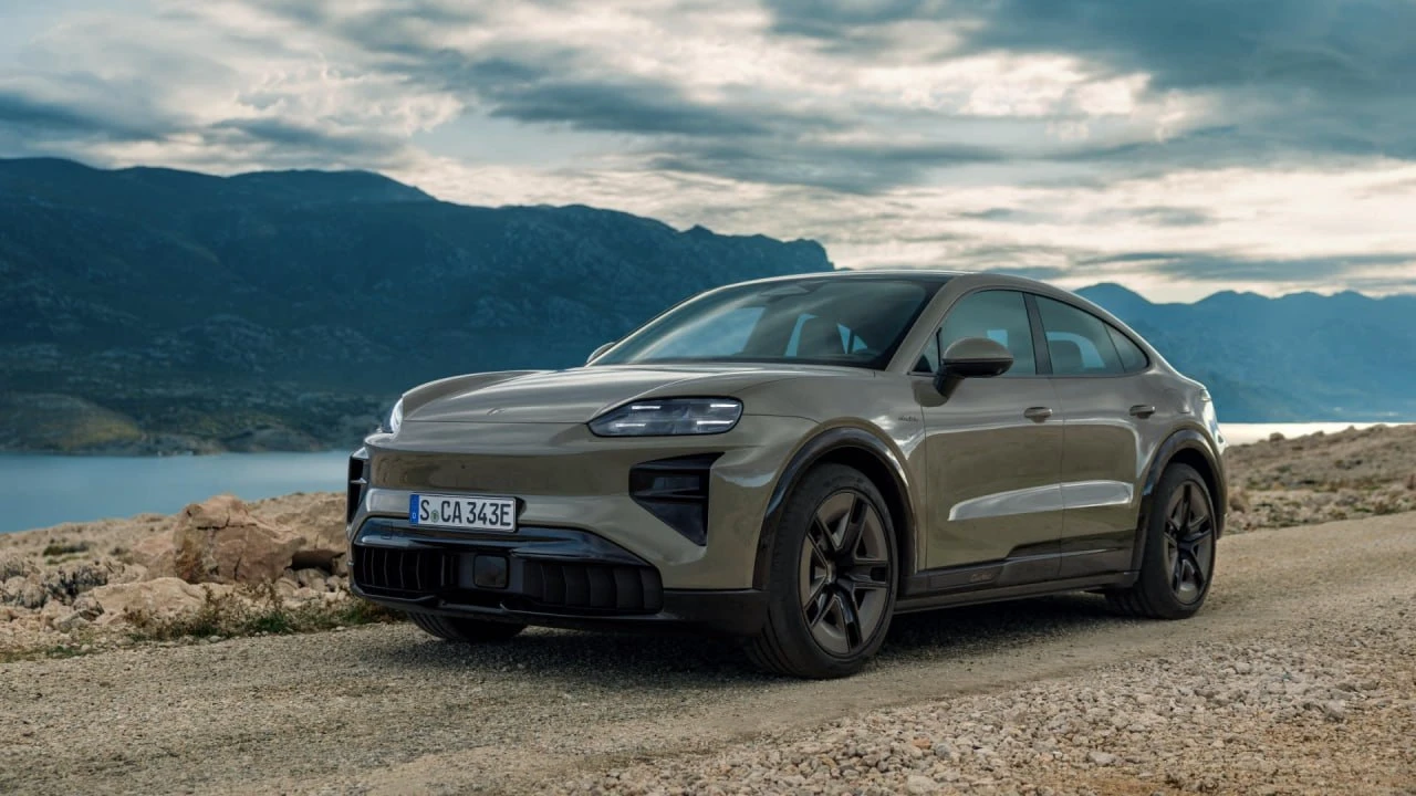 Porsche показали новый Cayenne Turbo Coupé Electric — это заявка на один из с | Все про автомобили