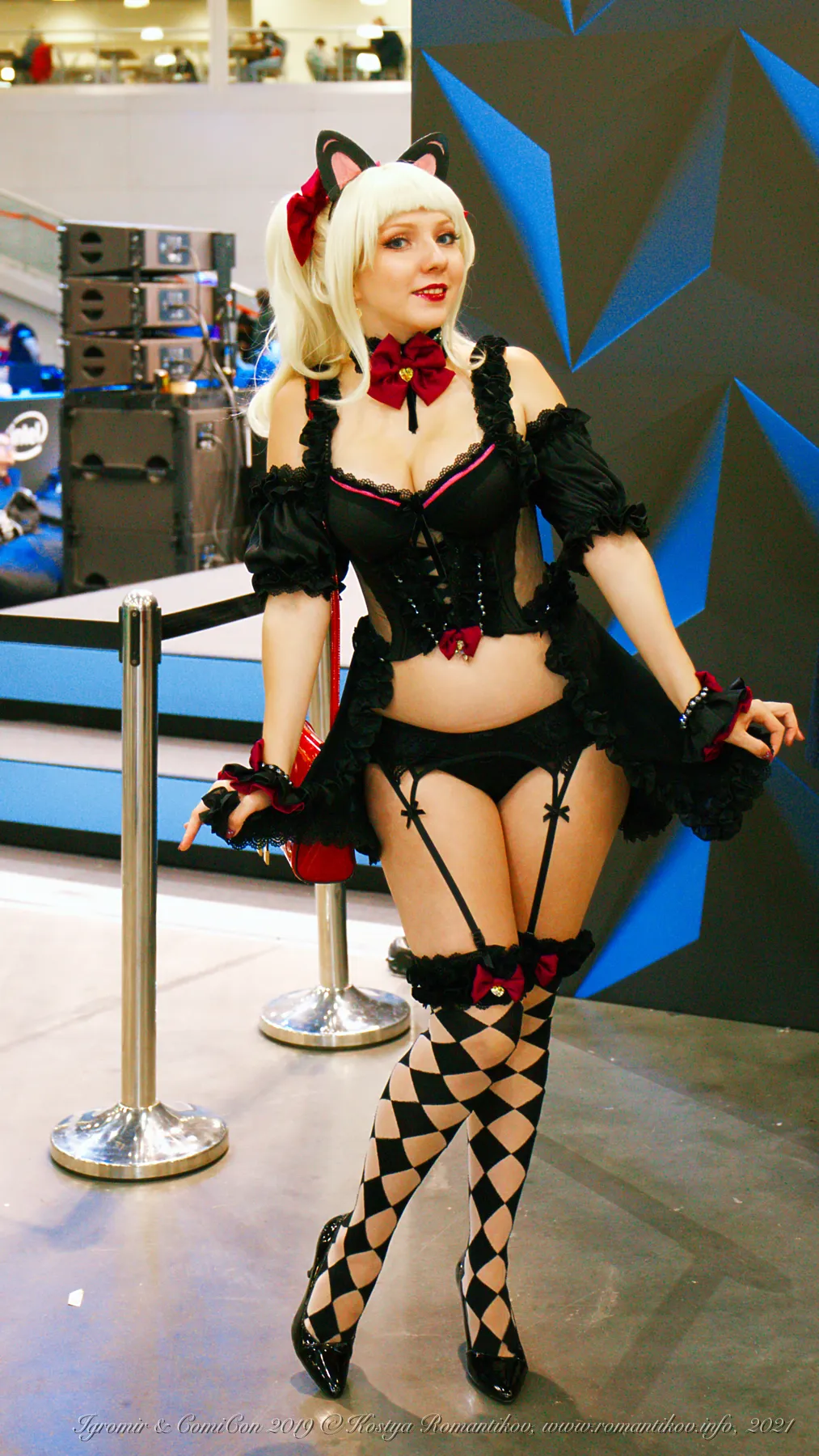 ComiCon & IgroMir cosplay (Moscow, 2019) | Косплей девушки