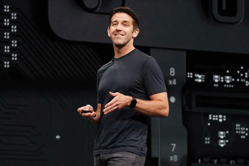 Следующим CEO Apple, скорее всего, станет Джон Тернус. Он присоединился к ком | Бизнес наизнанку