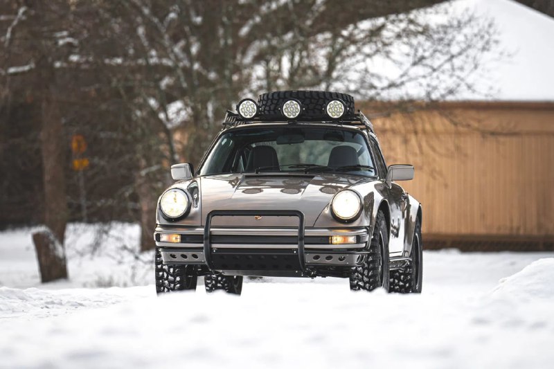 На аукцион выставили редкий Porsche 911 Safari — внедорожную версию классики | Бизнес наизнанку