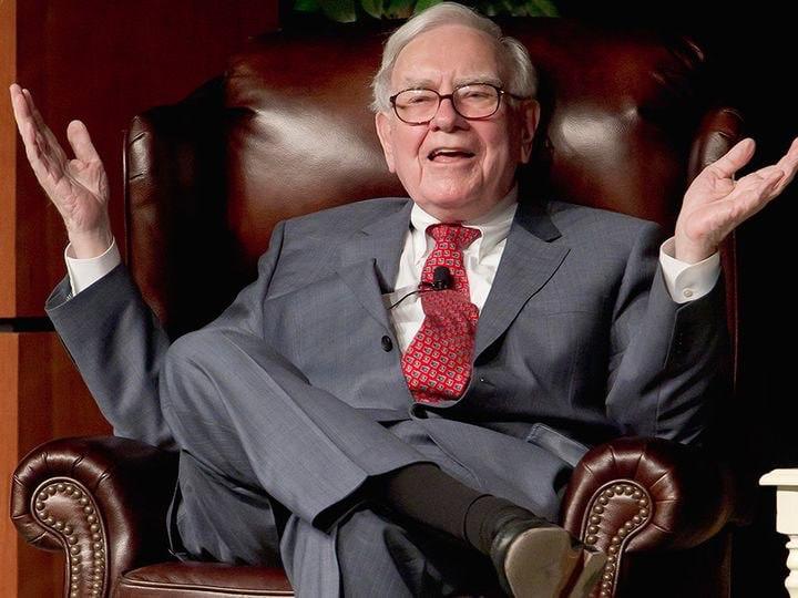 Уоррен Баффет отработал свой последний день в роли гендиректора Berkshire Hat | Бизнес наизнанку