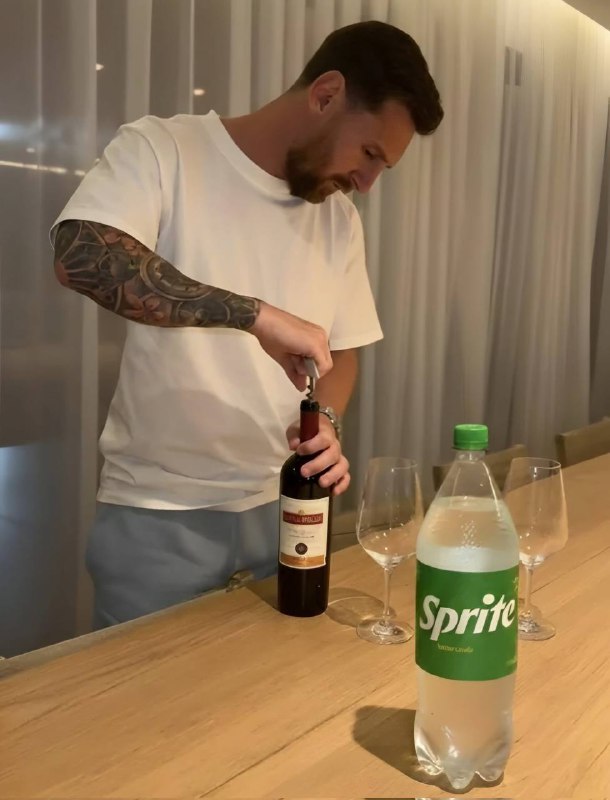 Лионель Месси неожиданно стал рекламным лицом Coca-Cola: в интервью он призна | Бизнес наизнанку