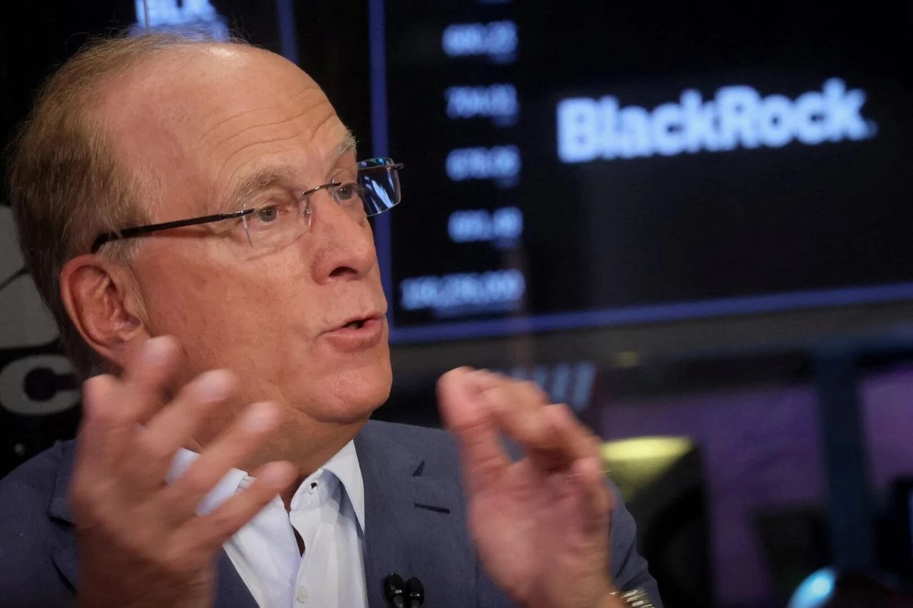 Генеральный директор BlackRock Ларри Финк заявил, что цена на нефть в $150 за | Бизнес наизнанку