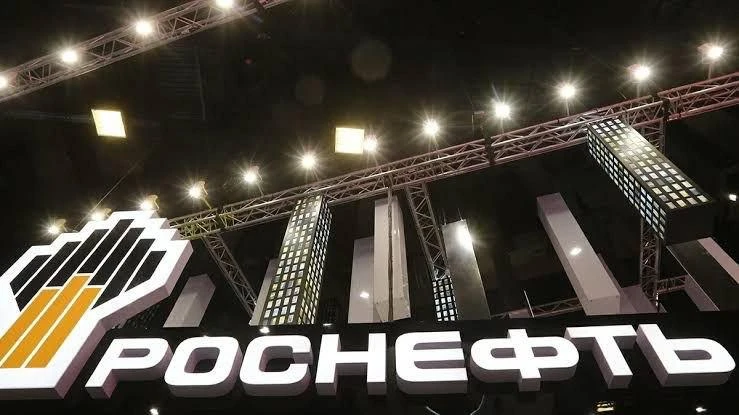 Прибыль «Роснефти» по итогам 2025 года сократилась на 73%, пишет Reuters. Чис | Бизнес наизнанку