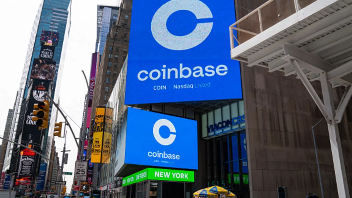 Coinbase анонсировала увольнение 14% штата — это около 700 человек | Бизнес наизнанку