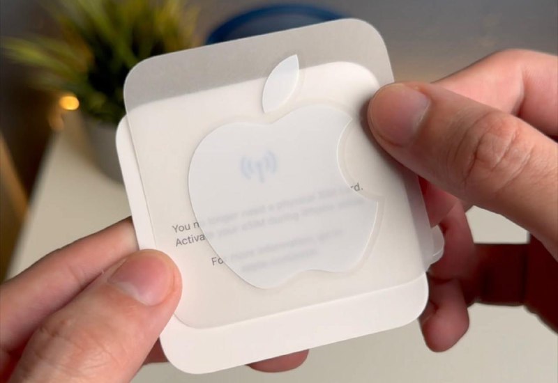 В комплекте с iPhone 16 не будет фирменных наклеек | Новости  / BWeek News