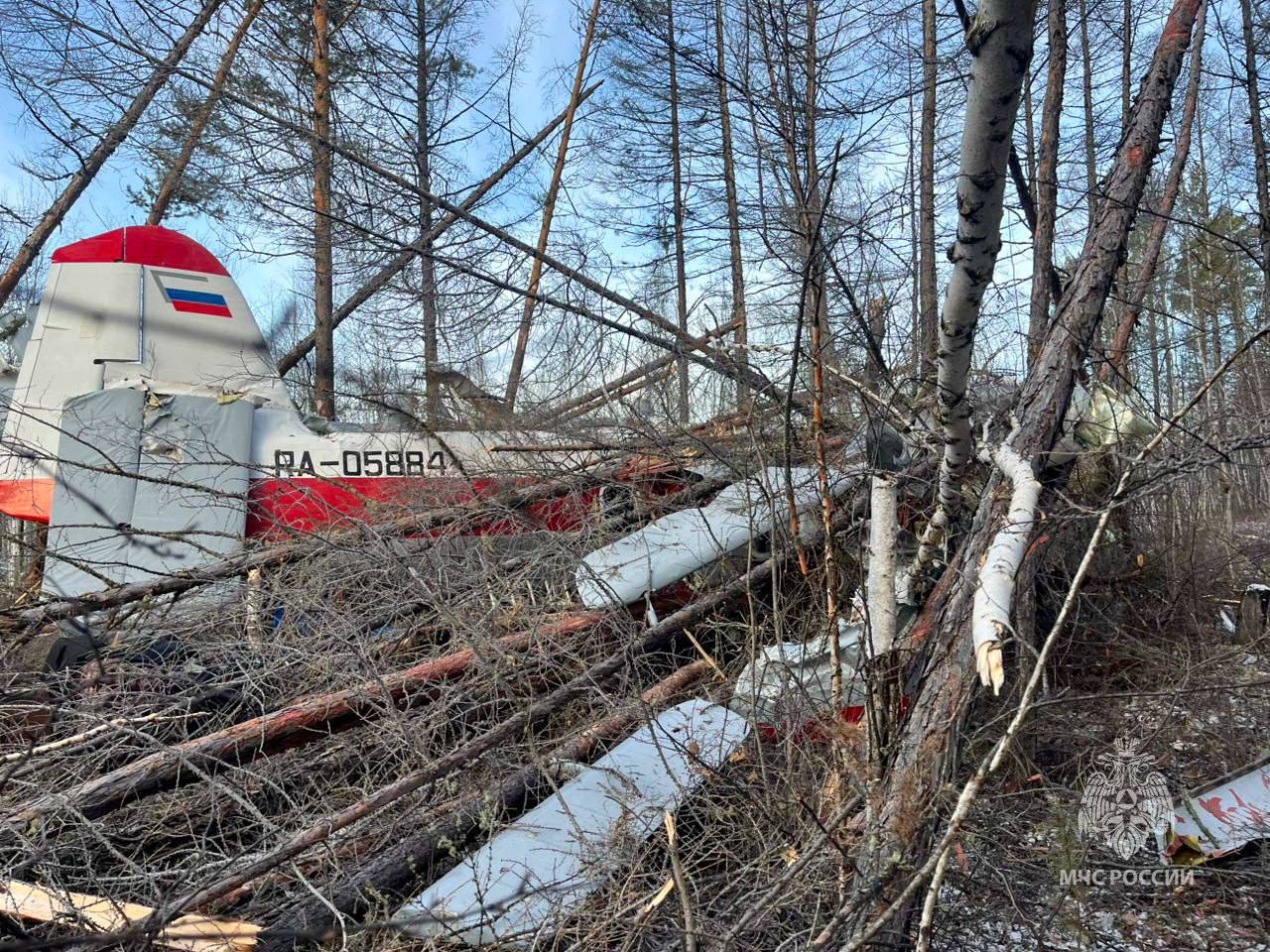 Самолёт Ан-3 совершил аварийную посадку в Олекминском районе Якутии | Новости  / BWeek News