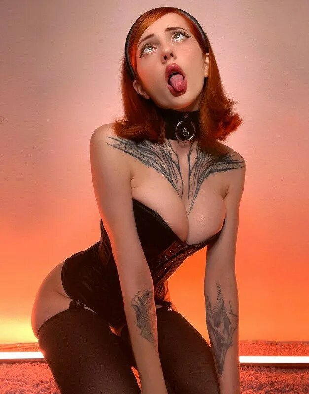 Alin Ma Xenon in corset | Девушка в корсете