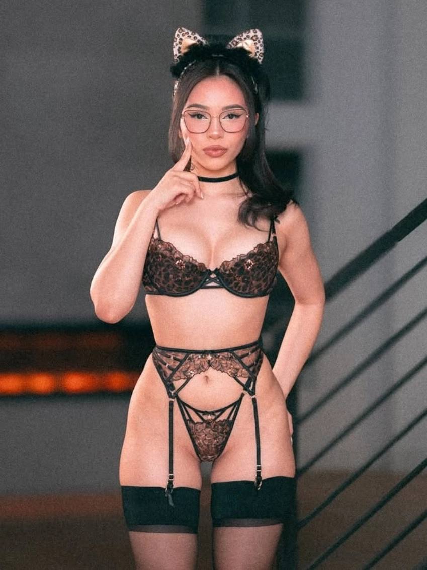 Модель: Alyssa Griffith ❤️‍🔥 | Молодые девушки