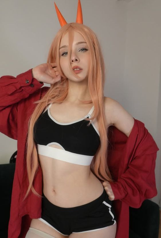 Моделька kovicki 😳 | Молодые девушки