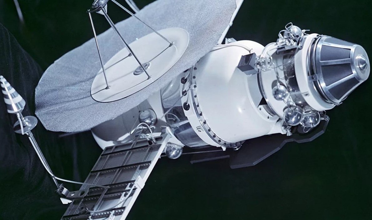 Аппарат "Космос-482" сошел с орбиты и упал в океан - Роскосмос | Про космос