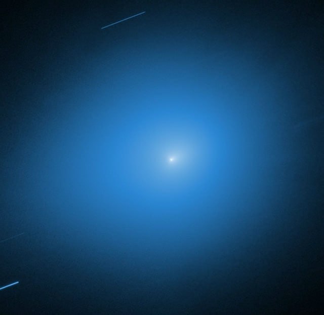 Телескоп Хаббл сделал новые фотографии кометы 3I/ATLAS. Снимки были получены | Про космос