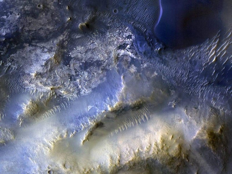 Mars Reconnaissance Orbiter сделал свой 100-тысячный снимок Марса за почти 20 | Про космос