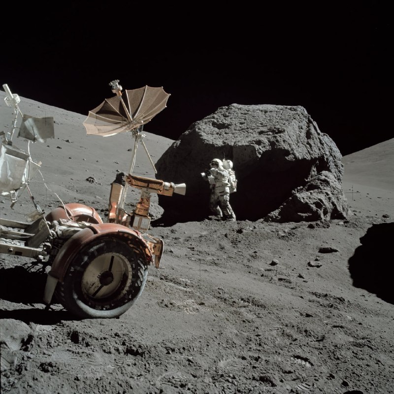 🌑 Во время миссий «Аполлон» NASA отправило на Луну всего одного ученого — гео | Про космос