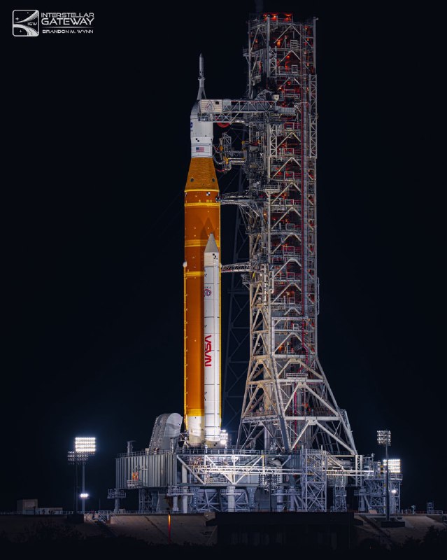 NASA отложило возвращение людей на Луну до марта. 🔄 | Про космос