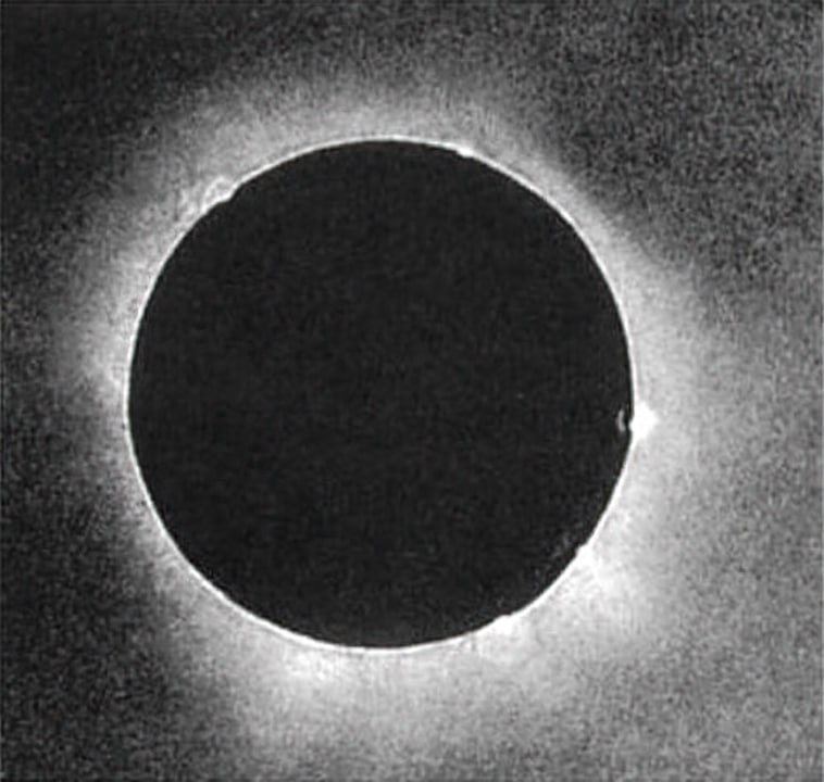 Первая фотография полного солнечного затмения была сделана 28 июля 1851 года | Про космос