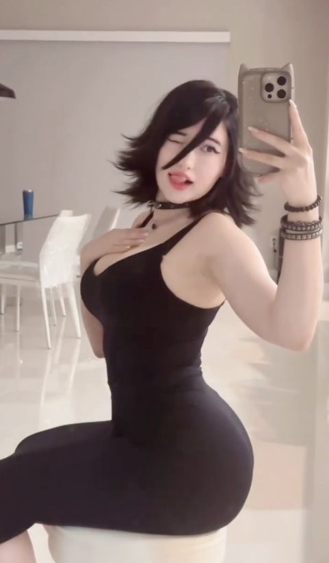 lilwaifulia 😍 | Красивые азиатки
