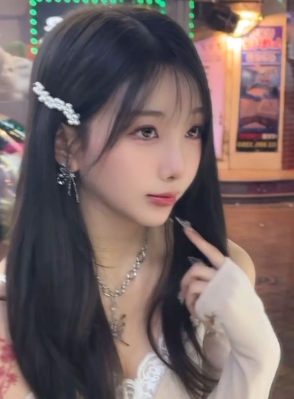 Красоточка lovechuu 😍 | Красивые азиатки